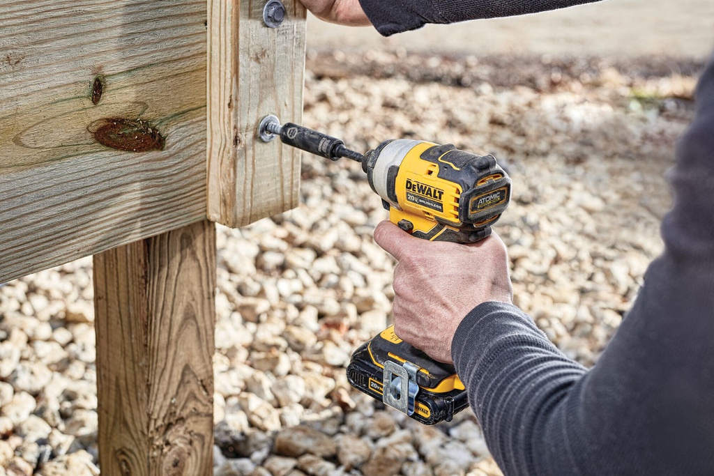 LLAVE IMPACTO 1/2" COMPACTA 20V ATOMIC 350 LBS-FT DCF922D2B3 DEWALT