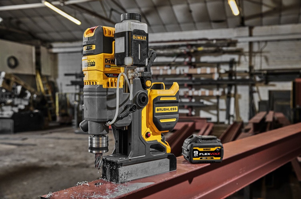 TALADRO MAGNÉTICO  2" 20V 9.0AH DCD1623GX2 DEWALT